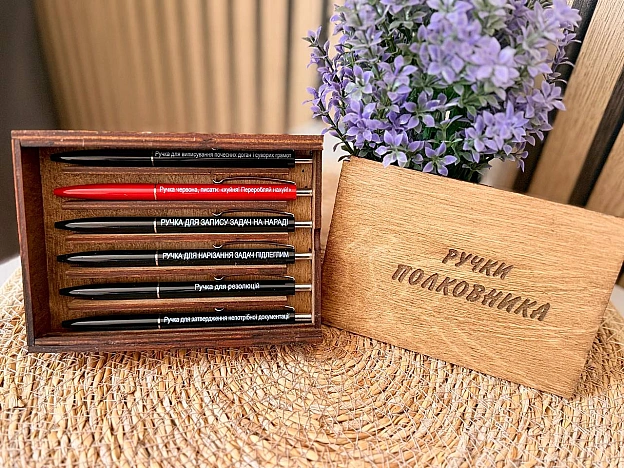 Набори ручок знову у наявності🤩🤩🤩Пишіт поки єВартість набору 600 грнДля замовлення мені @RuslanBortaВесь перелік товарів... - стандарти хотівших в НАТО на we.ua