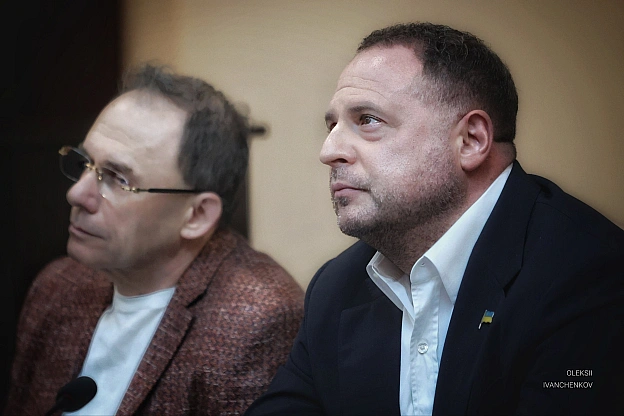 Захист Андрія Єрмака у суді: головне​Адвокат виступив проти застави у 180 млн грн, називаючи її необґрунтованою. Основні тез... - Репортер інформує on we.ua