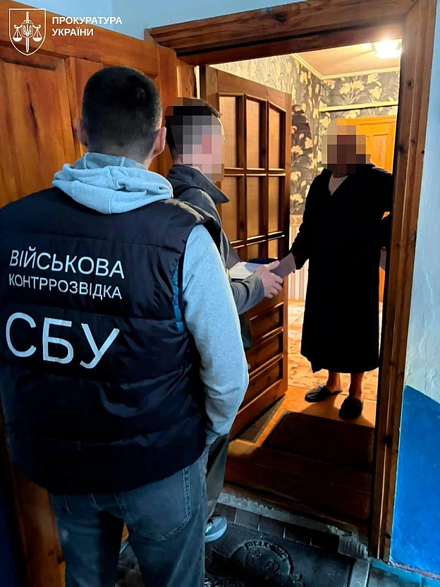 Підробляли документи та годували військових простроченим — затримано чиновника Міноборони і двох підприємцівДиректор одного з ... - UkraineNow on we.ua