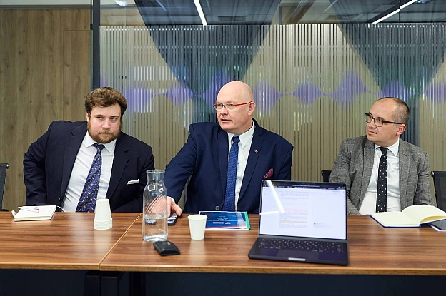 🛡 Захист критичних даних, фінансування Starlink та розвиток ШІ: продовжуємо стратегічне партнерство з ПольщеюТ. в. о Міністра ... - Мінцифра на we.ua