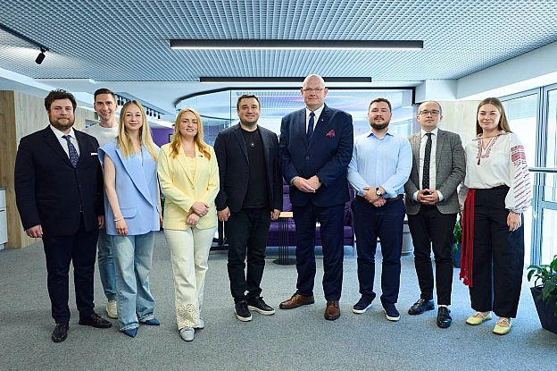 🛡 Захист критичних даних, фінансування Starlink та розвиток ШІ: продовжуємо стратегічне партнерство з ПольщеюТ. в. о Міністра ... - Мінцифра на we.ua