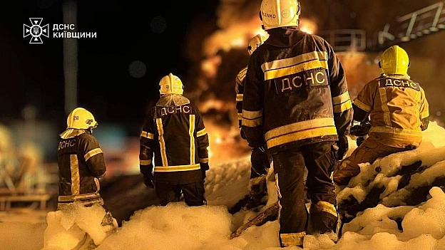 росіяни атакували безпілотниками обʼєкт інфраструктури на Київщині Під удар потрапив промисловий обʼєкт Бориспільщини.Поран... - on we.ua