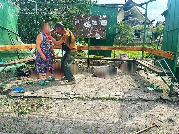 росіяни від ранку атакують дронами Запоріжжя, - ОВАВорожий безпілотник пошкодив об\'єкт інфраструктури. Виникла пожежа, є пост... - на we.ua
