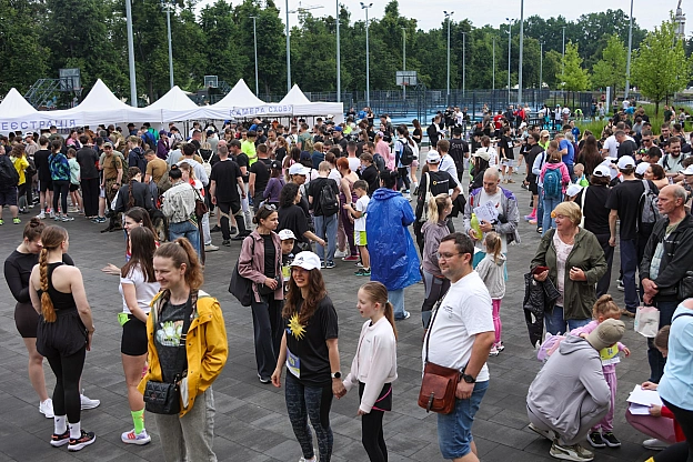 🏃‍♂️ У Києві відбувся благодійний забіг «Go to the Future 2026»Столичний Урбан-парк на ВДНГ об\'єднав сотні киян, військових та... - на we.ua
