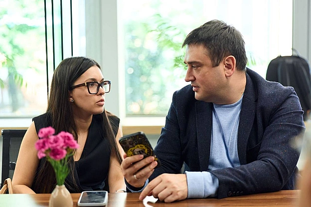 🇺🇦🤝🏻🇯🇵Розвиток ШІ, кібербезпеки та інвестиції в українські стартапи — посилюємо співпрацю з ЯпонієюОлександр Борняков спільно ... - Мінцифра на we.ua