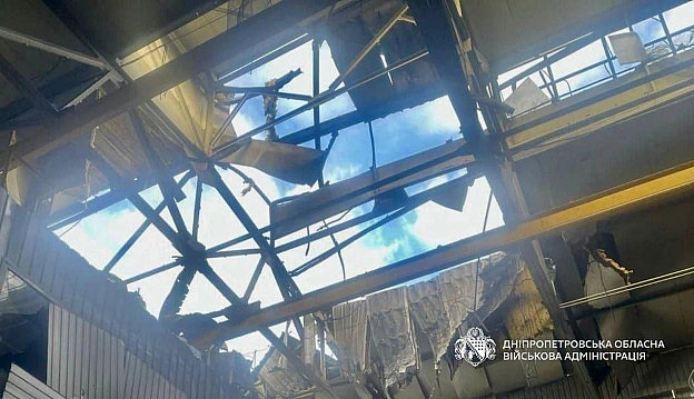 рф атакувала Дніпро: семеро поранених\