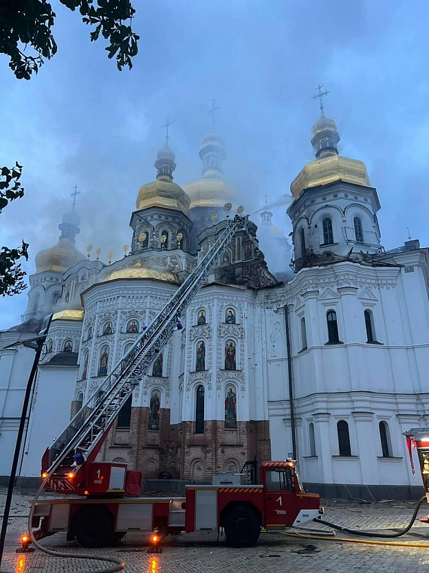 Сьогодні вночі в результаті масованого російського обстрілу пошкоджено, зокрема, Успенський собор Києво-Печерської Лаври.Обстр... - WAS на we.ua
