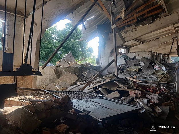 Вночі ворог безпілотником атакував кінно-спортивну школу на СумщиніЗа попередньою інформацією, працівники закладу не постражда... - UkraineNow на we.ua