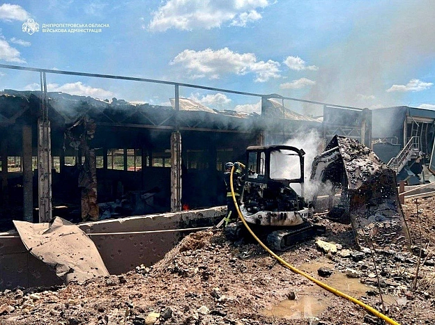 Вже троє загиблих і 23 поранених через ракетну атаку рф у Кривому РозіОдна з поранених — у вкрай важкому стані, — ОВА.✅ Ми у... - на we.ua