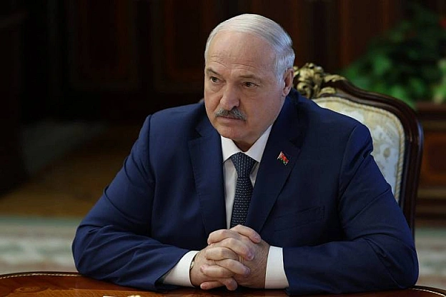 Лукашенко заявив, що нещодавно спілкувався з представниками ЗеленськогоЗа його словами, під час розмови він сказав, що «наші н... - UkraineNow на we.ua