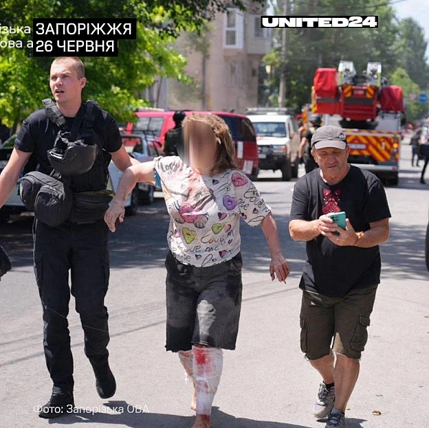 UPD: 15 людей постраждали росія вдарила балістикою по Запоріжжю. Щонайменше 9 людей дістали поранення, пошкоджено цивільну інф... - UNITED24 на we.ua