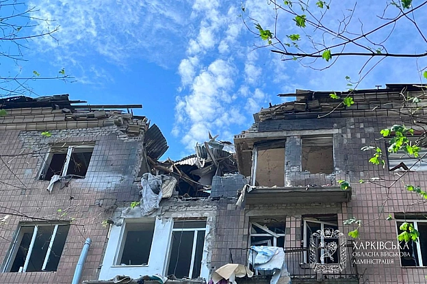 У Харкові вже двоє загиблих та 34 постраждалих внаслідок ракетного удару по пʼятиповерхівці✅ Ми у WhatsApp | Telegram | Viberh... - на we.ua
