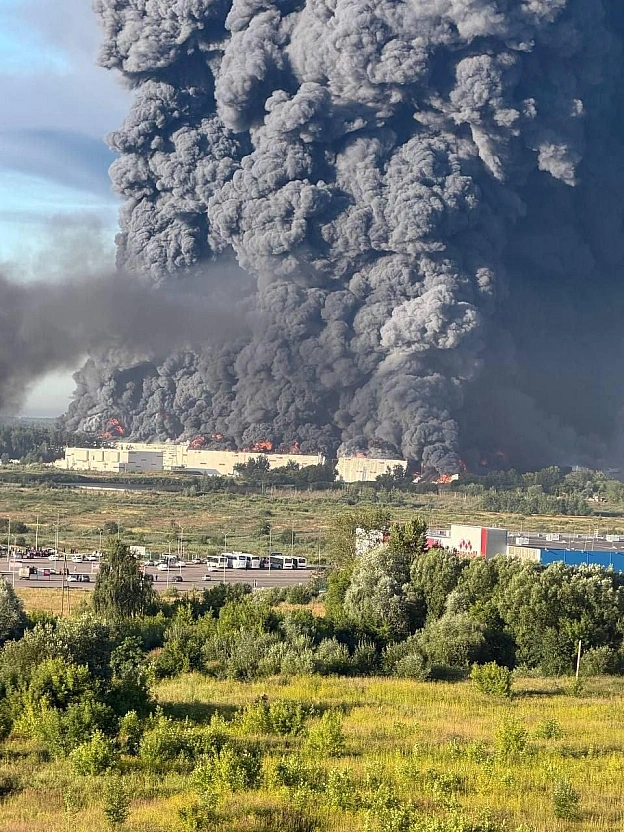На росії заявили про нічну атаку дронів на Москву, Підмосков\'я та Ленінградську областьЗа словами російської сторони, у Підмо... - на we.ua