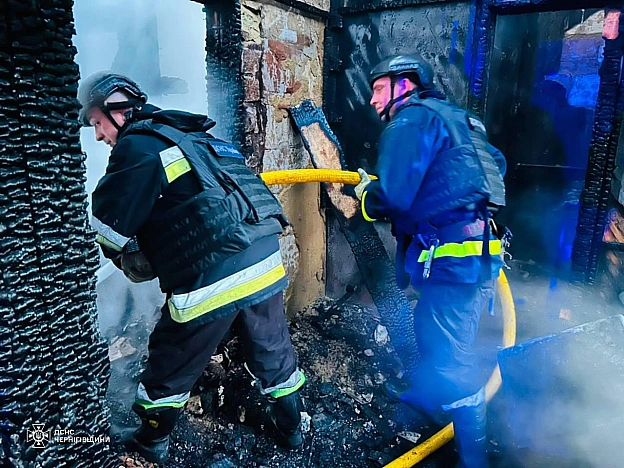 росіяни атакували Новгород-Сіверський на Чернігівщині ударним безпілотникомВорожий БпЛА влучив у житловий будинок. Постраждали... - на we.ua