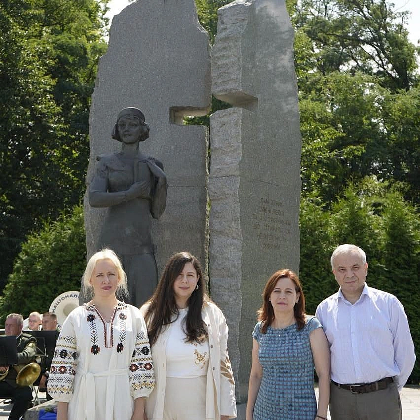 ОЛЕНА ТЕЛІГА: ЛЮДИНА, ЩО ВИПЕРЕДИЛА СВІЙ ЧАССьогодні, 21 липня, минає 120 років від дня народження Олени Теліги. З нагоди цієї... - на we.ua
