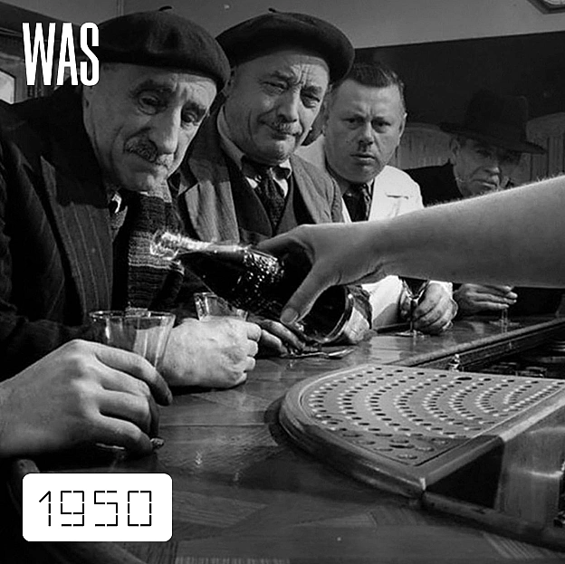 Coca-Cola у Франції, 1950 / Coca-Cola arrives in France, 19501950 рік, Парижем їздять фургони Coca-Cola, а перехожим роздають ... - на we.ua