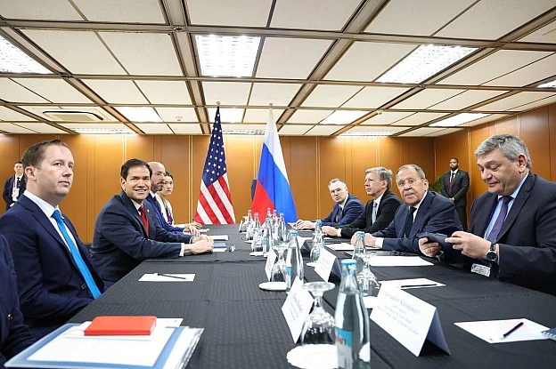 Держсекретар США Рубіо та міністр закордонних справ росії Лавров провели зустріч у столиці ФіліппінПро це повідомляє російськи... - на we.ua