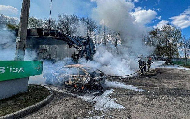 Очільник Харківської ОВА спростував інформацію про знищення ворогом всіх АЗС на трасі Харків-Полтава Про це Олег Синєгубов роз... - UkraineNow на we.ua