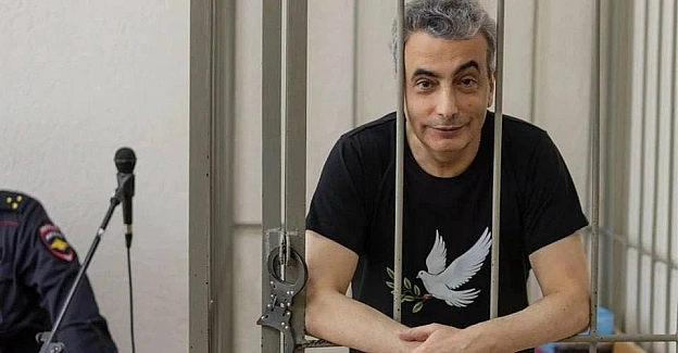У росії до 11 років колонії засудили заступника голови партії «Яблоко» за дискредитацію армії та воєнні фейкиПриводом для спра... - UkraineNow на we.ua
