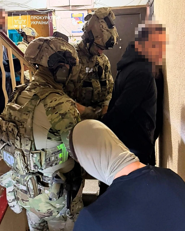 ❗️Утримували, катували, заливали очі людей газом та навіть збивали (!) автівками десять працівників районного ТЦК та СП Одеси –... - на we.ua