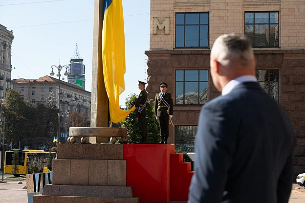🇺🇦23 серпня Київ відзначає День Державного Прапора УкраїниСиньо-жовтий стяг – один із головних державних символів України. Офі... - на we.ua