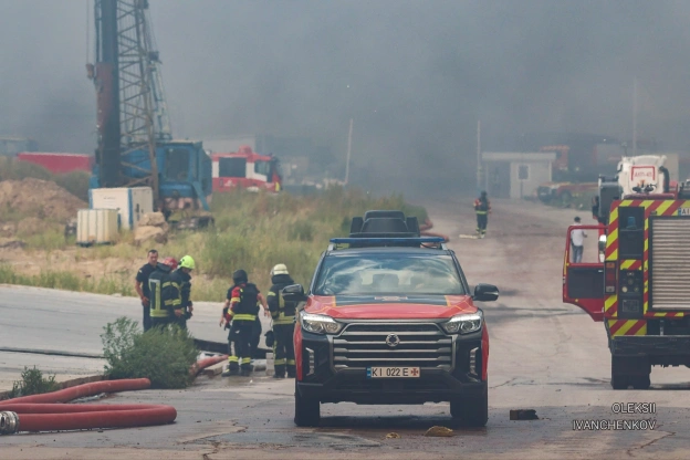 Бориспільський район. Наслідки масованої ворожої атаки.Спланований удар по цивільній та логістичній інфраструктурі спричинив ... - на we.ua