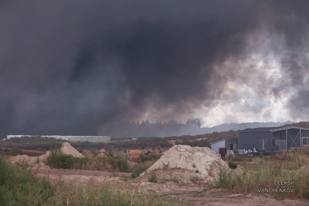 Бориспільський район. Наслідки масованої ворожої атаки.Спланований удар по цивільній та логістичній інфраструктурі спричинив ... - на we.ua