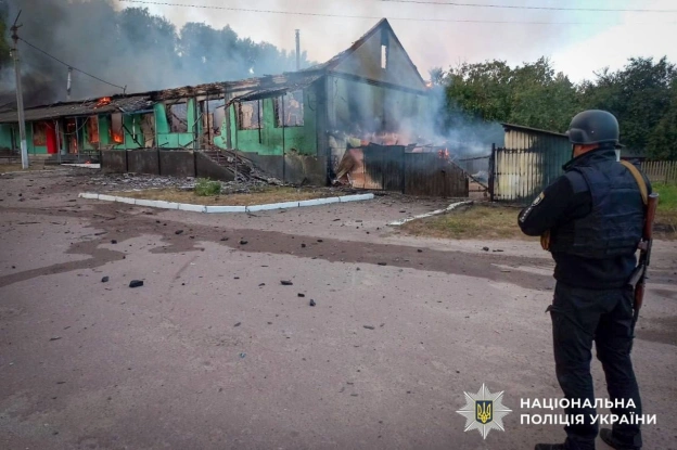 Наслідки нічної атаки рф по Україні — є поранені та загиблі▪️Одеса: пошкоджена інфраструктура, навчальний заклад та багатопове... - на we.ua