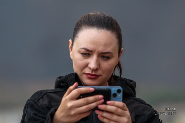 Колежанка.Пряме включення з місця подій 📲#журналістика #journalism #колежанка #роботарепортер #5канал - на we.ua