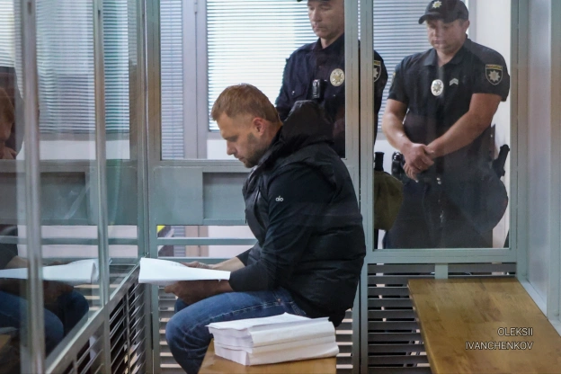 Сьогодні у Вищому антикорупційному суді триває засідання, де розглядається клопотання про обрання запобіжного заходу Сергію Кроп... - на we.ua