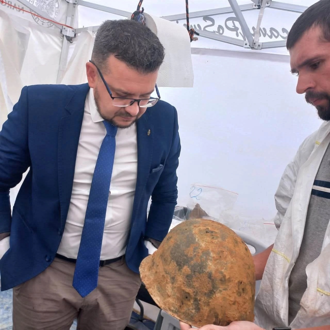 ГОЛОВА УІНП ВІДВІДАВ ЕКСГУМАЦІЙНІ РОБОТИ НА ГОЛОСКІВСЬКОМУ КЛАДОВИЩІ У ЛЬВОВІГолова Українського інституту національної пам’ят... - на we.ua