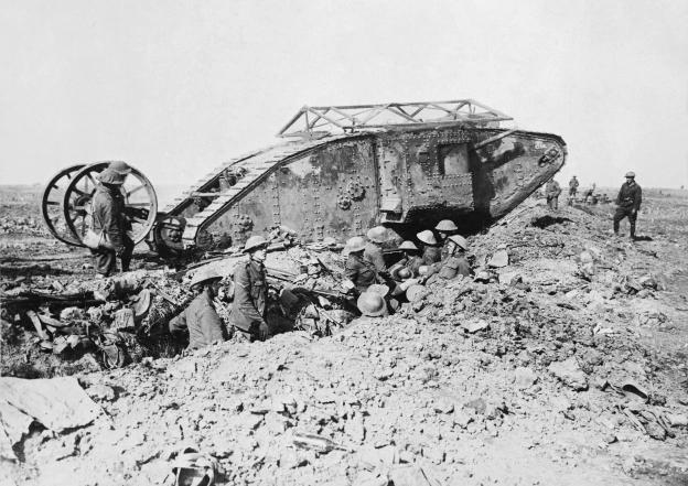 15 вересня 1916 року, 110 років тому, британська армія вперше у світі застосувала танки в бою — під час битви біля Флер-Курселет... - на we.ua