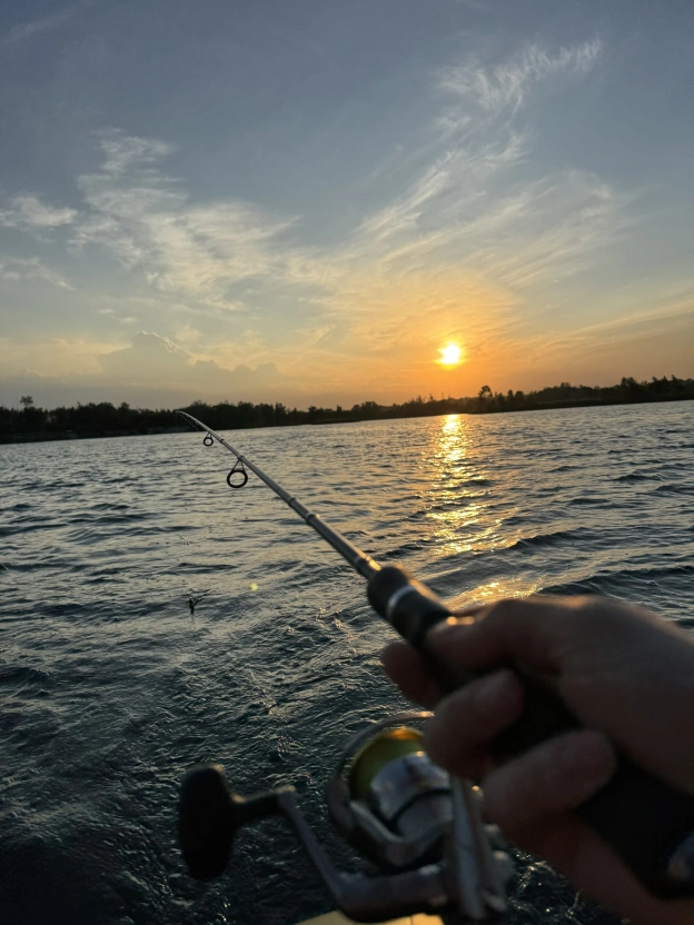 🎣 Якщо риболовля для вас більше ніж просто хобі - вам сюди!Щодня в каналі:✅ Робочі снасті та оснастки✅ Корисні поради для кр... - Ukrmemes mine problemes на we.ua