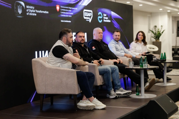 Без черг і паперів на місцях: як Мінцифра масштабує зручні сервіси в регіонах 🇺🇦Цифрові сервіси мають спрощувати взаємодію люд... - Мінцифра на we.ua