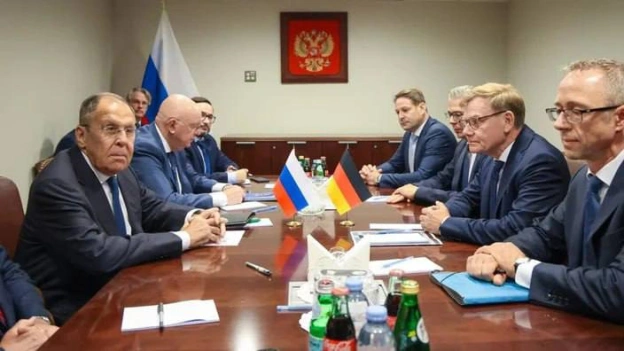 Міністр закордонних справ Німеччини Йоганн Вадефуль зустрівся з російським главою МЗС ЛавровимПереговори тривали близько 15 хв... - на we.ua