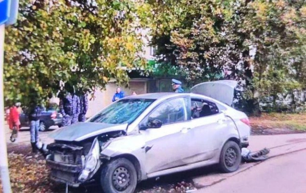 💥 У рф підірвали військового злочинця, який катував полоненихУ Новомосковську Тульської області вибухнув автомобіль Романа Сир... - на we.ua