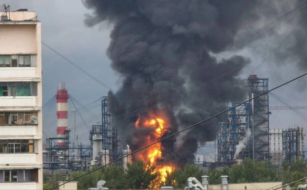 Українські удари вивели з ладу понад 51% нафтопереробних потужностей росіян, - МіноборониЛише нещодавно були уражені Московськ... - на we.ua