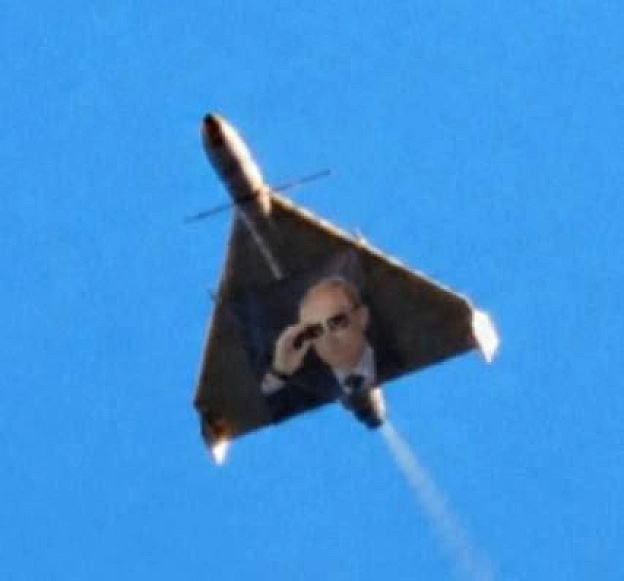 Реактивна «Герань-4» з лицем путіна пролетіла над Києвом✅ Ми у Telegram | Viberhttps://invite.viber.com/?g2=AQAPSUc0cPeOJUs8mk... - на we.ua
