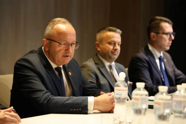 Перша за десять років офіційна зустріч очільників УІНП та ІНП Польщі14 жовтня у Львові, в Zenyk Art Gallery — відбулася перша ... - на we.ua