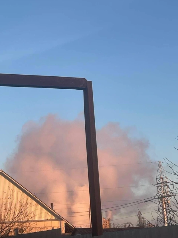Вночі Москву та Підмосковʼя аиакувли безпілотники. Через загрозу ударів у трьох московських аеропортах діяли обмеження на прий... - на we.ua