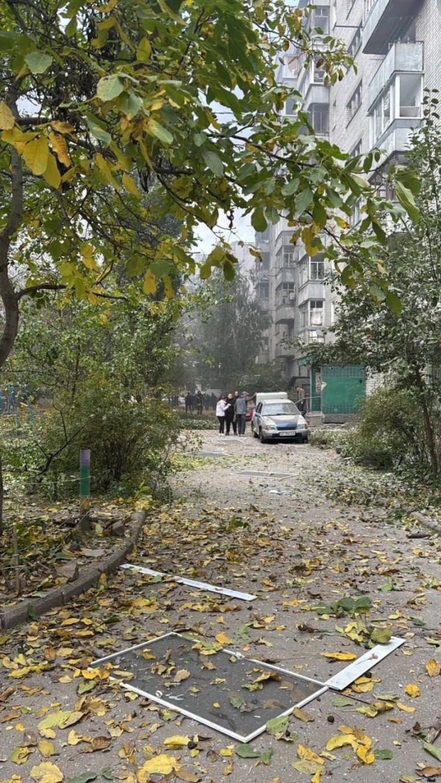У Кременчуці також двоє загиблих внаслідок російського удару по двору багатоповерхівкиКількість травмованих зросла до 11. Сере... - на we.ua